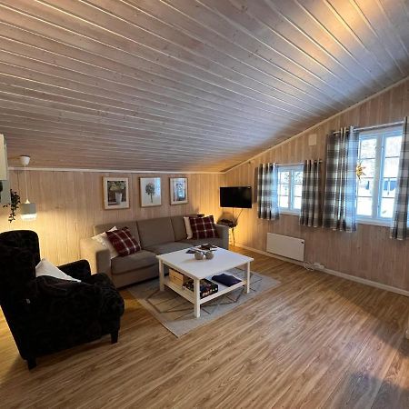 Vennebo - Koselig Liten Hytte Med Alle Fasiliteter Ål Buitenkant foto